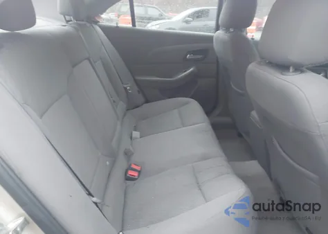 2014 Chevrolet Malibu 1Ls z USA, uszkodzony, nr VIN 1G11B5SLXEF160466